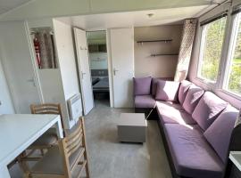 Mobil home 6-8pers - Le lac des rêves، فندق في لات