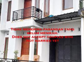 Ganendra Syari'ah Guesthouse, hotel Diengben