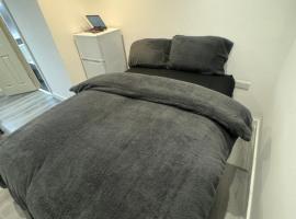 Enjoy the comfort at beautiful studio, apartment in Luton