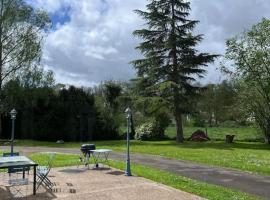 Studio aux abords des étangs, hotel bajet di Milly-sur-Thérain