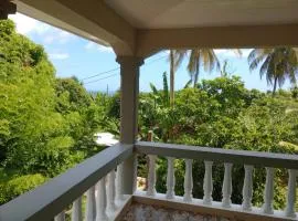2-Bed-Sleeps 5-Private terrace-Sea View-Parking