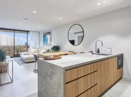 Oceanview Luxury Broadbeach 2 Bedroom