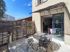 Lovely Home In Saint-Laurent-De-La-Ca