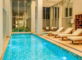 Viesnīca Apto Lujoso, piscina climatizada, jacuzzi, gym Piso 16 pilsētā Asunsjona