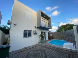 3 bedroom private villa in calm area, hotell med parkeringsplass i Grand Baie