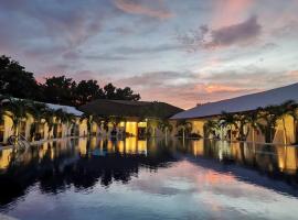 Green Mango Resort, hotel v destinaci Danao