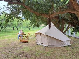 Bearsu Nature Almoxarife, camping de luxe à Horta