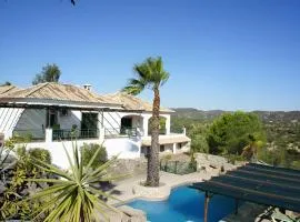 Villa Metacasa by Portucasa