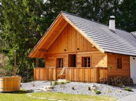 Alpine Retreat Apartments Šurc, hotel dengan jakuzi di Rateče