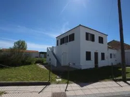 Ria de Aveiro White House