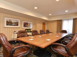 Staybridge Suites - Calgary Airport by IHG, ξενοδοχείο στο Κάλγκαρι