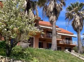 Kokkini Peach House