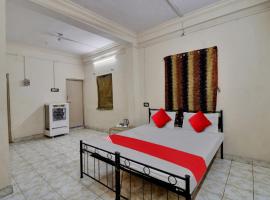 Flagship Hotel Kr Inn, hotel din Chandrapur