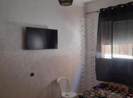 Apartment Surf, hotell i Skhirate