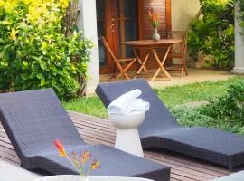 Balinese Bliss Villa , Harmonious Decor , Private Pool, Outdoor Shower, Tropical Garden