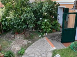I Limoni 3, hotel v destinaci Biassa