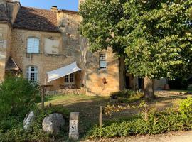 Ch&acirc;teau de Monsac, hotel com piscina em Monsac