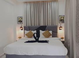 Pool facing luxury 1bhk near Calangute,baga beach, hotel in Calangute
