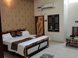Ma Vaishno Guest House، فندق في Faizābād