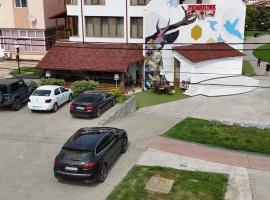 PENSIUNEA YDA, hotel with parking in Turceni