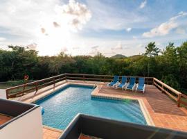 Luxury 1BR condo in St. Lucia, viešbutis mieste Gros Ailetas