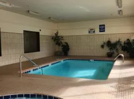 Luxury Inn & Suites