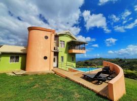 Bocean Villa- Luxury Hilltop Retreat, cabaña o casa de campo en Canaries