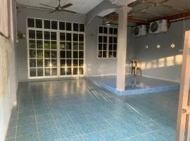 Zulaika Homestay