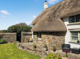 East Titchberry Cottage, hotel in Hartland