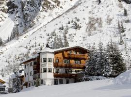 Almhof-Reithof Pitztal, casa de hóspedes em Sankt Leonhard im Pitztal