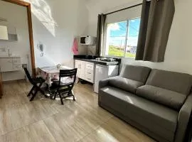 N02 Kitnet em Jacutinga