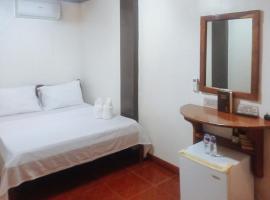 RedDoorz at Amphibi-ko Resort Palawan, hôtel à Coron