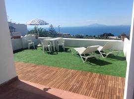 About Capri โรงแรมในอนากาปรี