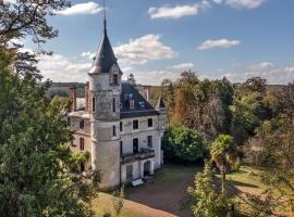 château de Puymoger、Javerlhac-et-la-Chapelle-Saint-Robertのホテル