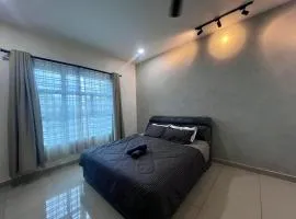 JRC Homestay - SA629 (Seri Austin)