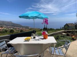 Casa Jardim Panoramic View, hotel in Estreito da Calheta