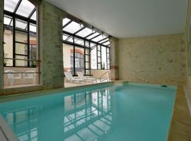 Hôtel Castel Jeanson, hotel sa Ay