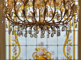 Hotel Castel Jeanson, hotel en Ay