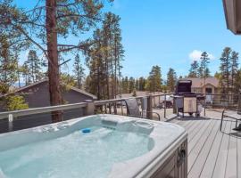 New Listing - Doc's Place - Beautiful Hot Tub Views, vacation home in Leadville