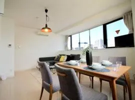 Luxes - 10 min Hiroshima Station & 2BR Up to 10p
