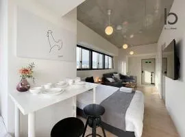 bHOTEL Nekoyard - Quiet Studio, 5 Min to Peace Park & City Center