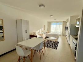 Mono Balcón Vista al Río Nª 111, Colonia del Sacramento, bezbariérové ubytování v destinaci Colonia del Sacramento