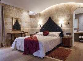 Utopia Luxury Suites - Old Town, hotel cerca de Andreas Papandreou Park, Rodas