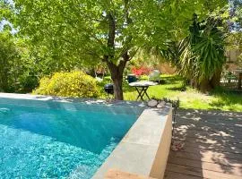 Piscine & Sauna Maison Classée au Coeur de Marseille