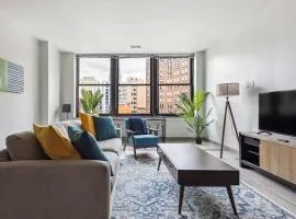 2BR Premium Downtown Suite