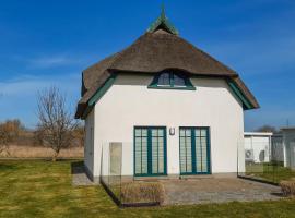 Gorgeous Home In Trent With Wifi, sumarbústaður í Trent