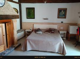 Chambres d'Hôtes & Gites Pouget, casa per le vacanze a Les Eyzies-de-Tayac-Sireuil