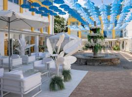 Hotel Bryza Resort & Spa, hotel con piscina a Jurata