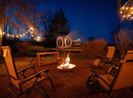 Unique Stay! Ricketts Chic Farmhouse Retreat with Stargazing Bubble Tent, hotel med parkering i Stillwater