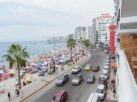 Apartment - Sleeps & Free Parking